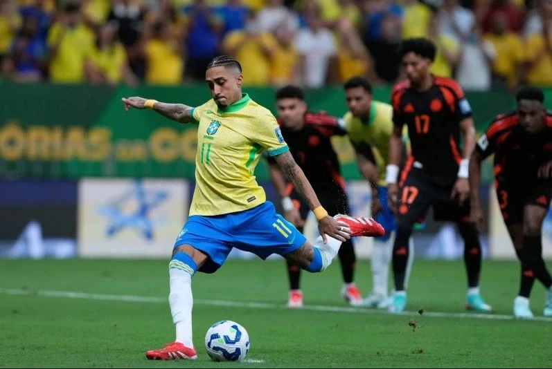 Brazili favorit i Grupit C, Skocia e Haiti kthehen në skenën e madhe